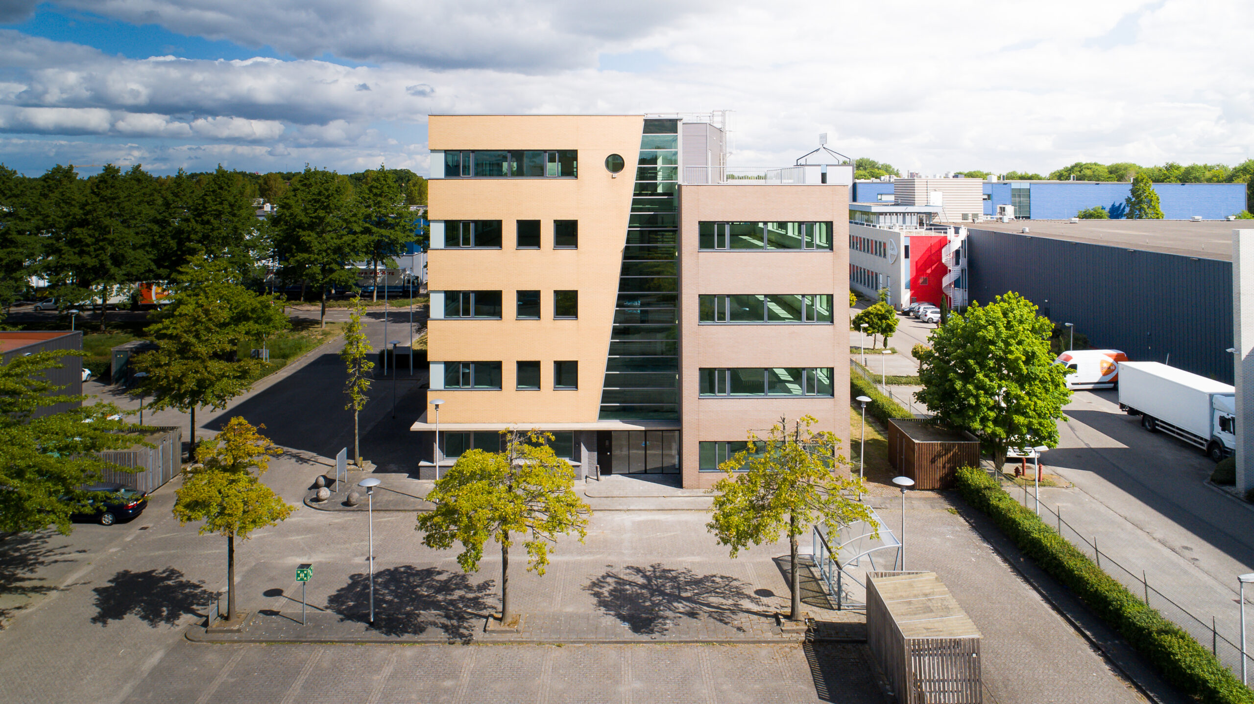 Investment Strategies for Office Buildings: Maximizing Returns in Commercial Real Estate